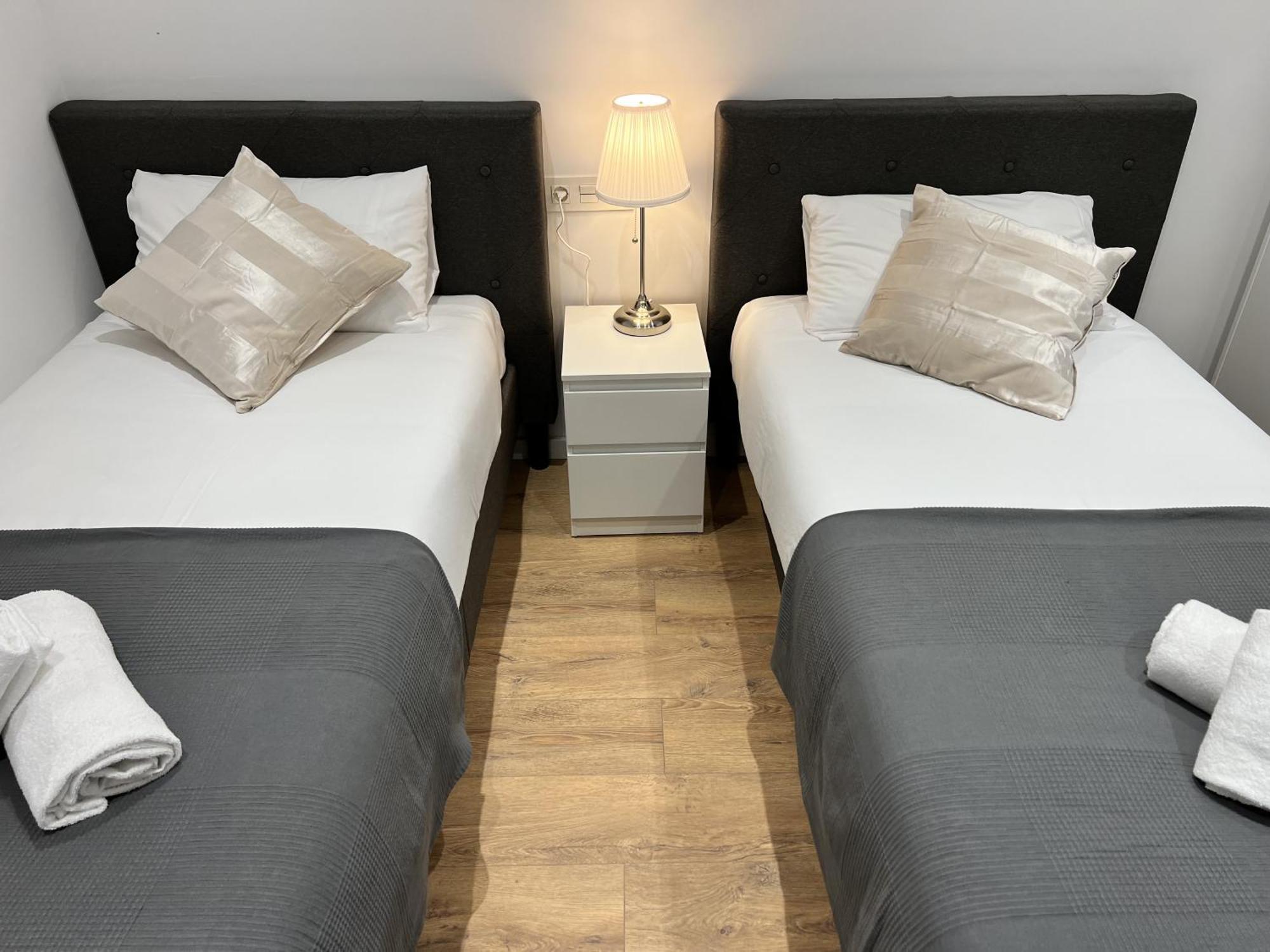 Apartamenticos Plaza Las Armas III Zaragoza Exterior foto